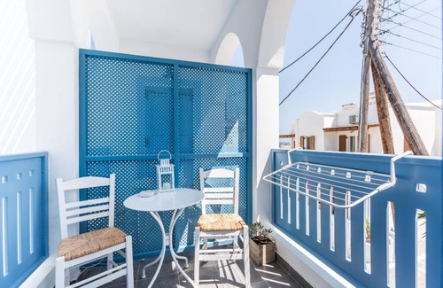 Kamari Apartment | 50 m² Apartment ∙ 3 guests