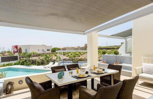 Megalochori Villa | 530 m² Villa ∙ 4 bedrooms ∙ 9 guests
