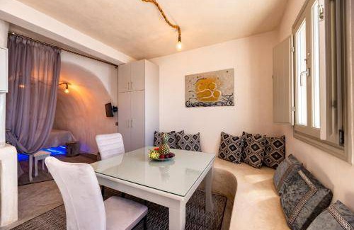 Akrotiri Apartment | 60 m² Apartment ∙ 2 bedrooms ∙ 4 guests