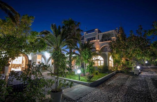 Perivolos Apartment | 60 m² Serviced apartment ∙ 6 guests