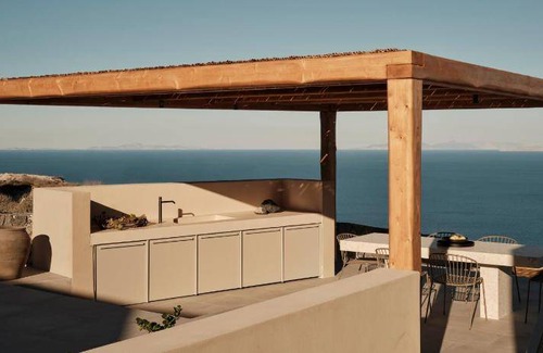 Imerovigli Apartment | 75 m² Serviced apartment ∙ 2 bedrooms ∙ 4 guests