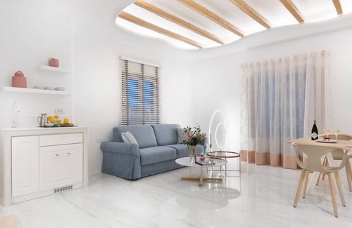 Fira Apartment | 80 m² Apartment ∙ 1 bedroom ∙ 4 guests