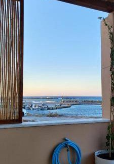 Monolithos Villa | 95 m² Villa ∙ 2 bedrooms ∙ 5 guests
