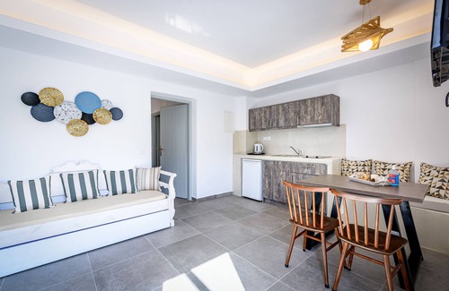 Imerovigli House | Agia Irini