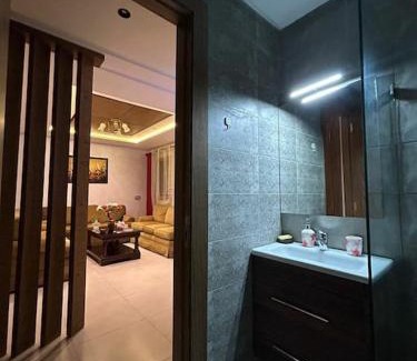 Quartier Des Mimosas Apartment | Appartement Cosy Disponible