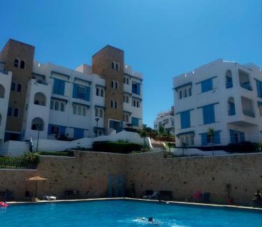 M'diq Apartment | Appartement vue sur piscine lilia aljabal