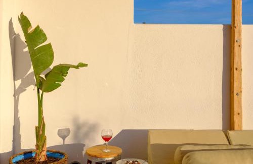 Agios Georgios Bed & Breakfast | Athiri Luxury Suites