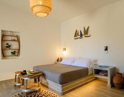 Agios Georgios Bed & Breakfast | Athiri Luxury Suites