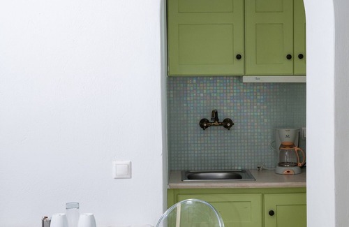 Akrotiri Hotel | Avant Garde Suites