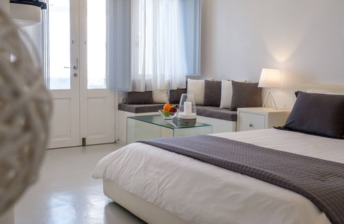 Imerovigli House | Dreaming View Suites