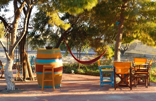 Perissa Hostel | Hostel ∙ 8 guests