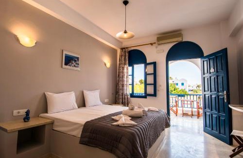 Perissa Apartment | Katefiani Villas