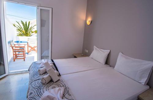 Perissa Apartment | Katefiani Villas