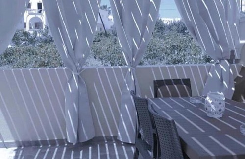 Karterados Apartment | Lefteris Houses