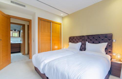 Secteur Touristique Apartment | Luxury Seafront Apartment 102sqm with 2 Bedrooms and Wi-Fi Unlimited
