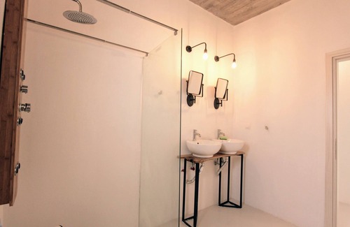 Megalochori House | Mesanto Luxury Suites