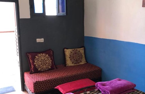 Tamrhakht House | Movera