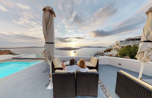 Fira Apartment | Neoklassiko Koukouli Family room