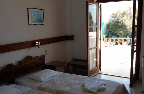 Kamari House | Ocean View