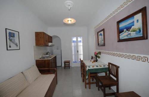 Kamari Apartment | Orfeas Apartments