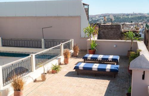 Ain Azlitan House | Riad Al Ansari