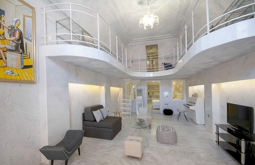 Vothon House | Roubeti Village