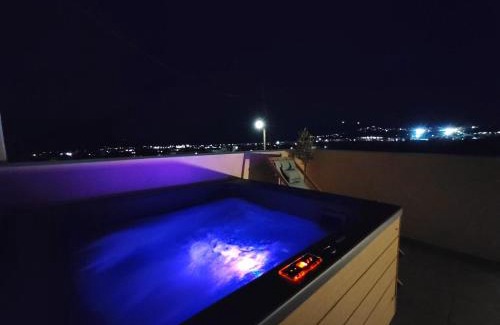 Fira House | San Constantino Boutique Villa