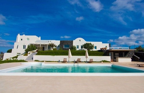 Akrotiri Villa | Splendid Santorini Villa | 5 Bedrooms | Villa Buena Vista | Private Pool with.