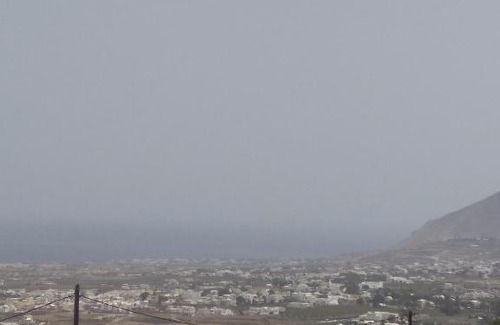 Fira Apartment | The Garden View