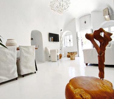 Messaria Apartment | The Magic Luxury Cave Suites