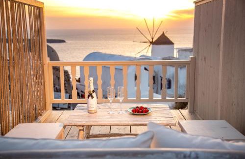Oia House | Thetis Cave Houses