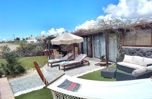 Megalochori Apartment | Vineyards Hill Villa
