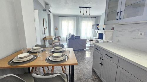 Trikeri Apartment | Κάρτ Ποστάλ Τρίκερι- Carte Postale Trikeri