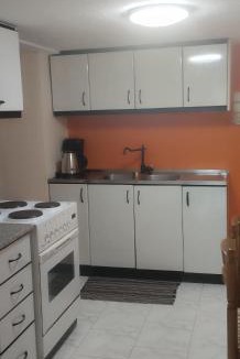 Neapoli-Sykies Apartment | Το σπίτι της Χαράς