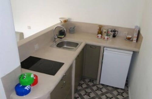 Perissa House | 10 meters from the Beach!