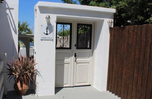 Akrotiri House | 100 m² House ∙ 3 bedrooms ∙ 7 guests