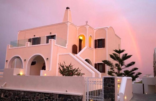 Akrotiri Apartment | 120 m² Apartment ∙ 2 bedrooms ∙ 7 guests
