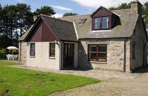 Grantown-on-Spey House | 2 Bed in Grantown On Spey (oc-ca237)