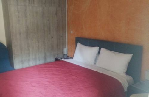 Loutraki Apartment | 2-bedroom apartment in marvelous Loutraki with AC comfort
