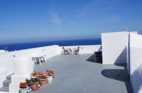 Oia Apartment | 25 m² Serviced apartment ∙ 127 guests
