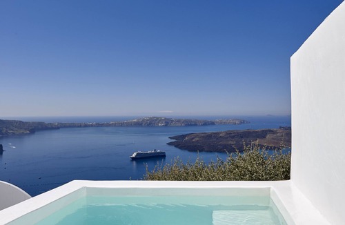 Imerovigli Villa | 3 bedroom villa with amazing views and plunge pool