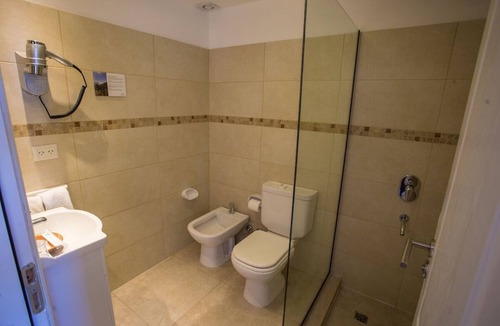 San Carlos de Bariloche Hotel | 3 Breathtaking Garden Views Near City Center & Nahuel Huapi Lake w/Breakfast