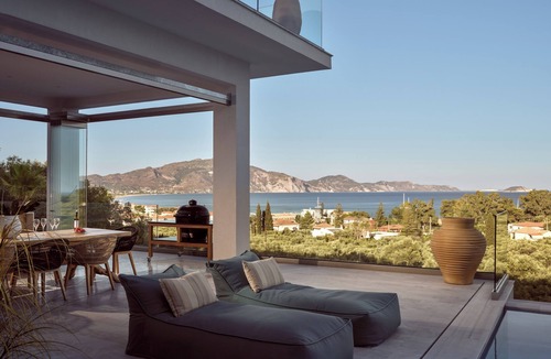 Laganas Villa | 4-Bedroom Private Villa, Sea view & Swimming pool