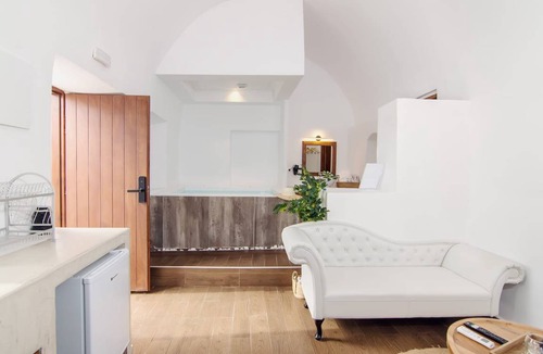 Akrotiri House | 50 m² Loft ∙ 1 bedroom ∙ 2 guests