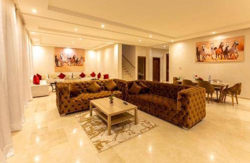 Daoudiate Villa | 500 m² Villa ∙ 2 bedrooms ∙ 21 guests