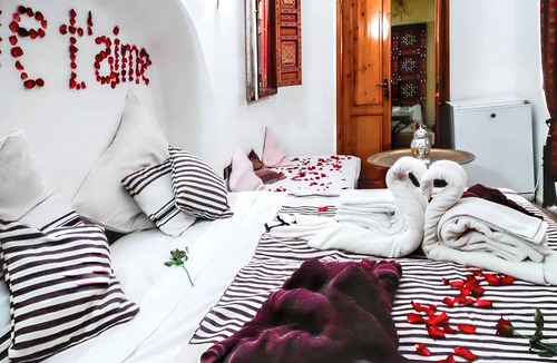 Sidi Bou Amar Villa | 500 m² Villa ∙ 11 bedrooms ∙ 27 guests