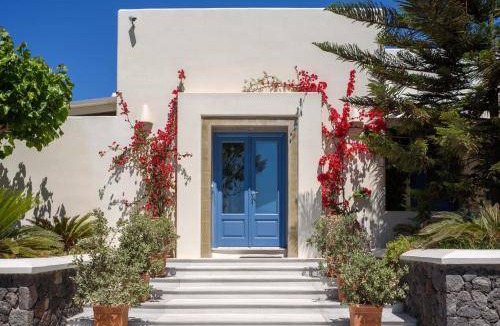 Megalochori Villa | 530 m² Villa ∙ 4 bedrooms ∙ 9 guests
