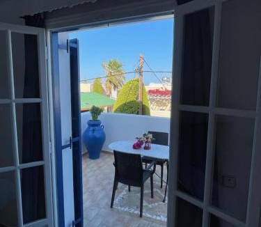 Kamari Apartment | 55 m² Serviced apartment ∙ 4 guests
