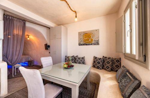 Akrotiri Apartment | 60 m² Apartment ∙ 2 bedrooms ∙ 4 guests