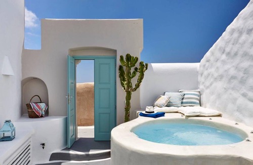Pyrgos Villa | 80 m² Villa ∙ 2 bedrooms ∙ 4 guests